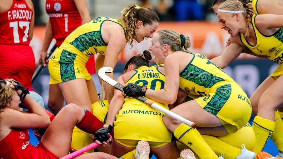 Jansen and Boon lead goal rush as Pool Stage reaches climax